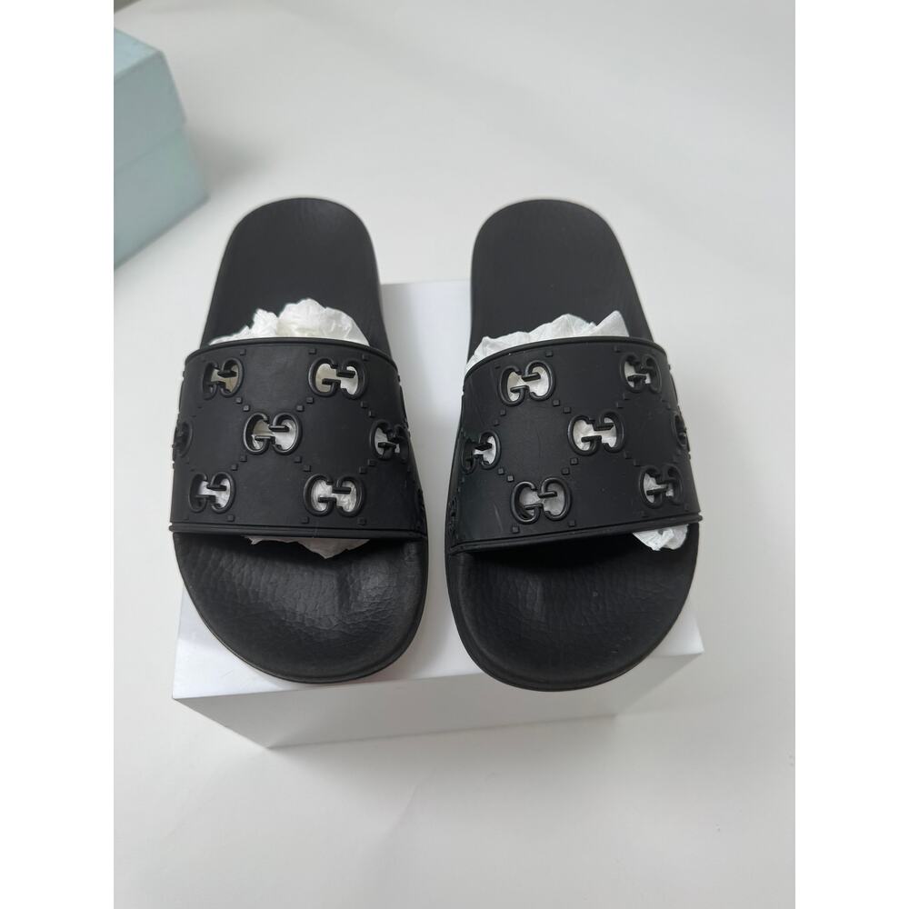 Women's Gucci Black Rubber GG Slides Size 36 - Picture 5 of 8